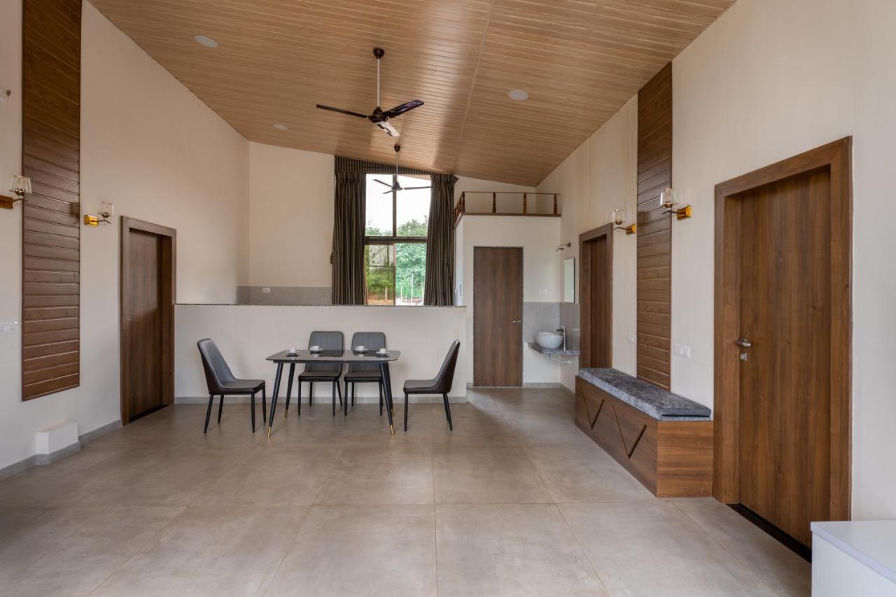 Hillrock Resort & Villas, Neral-คาร์จัต ภายนอก รูปภาพ