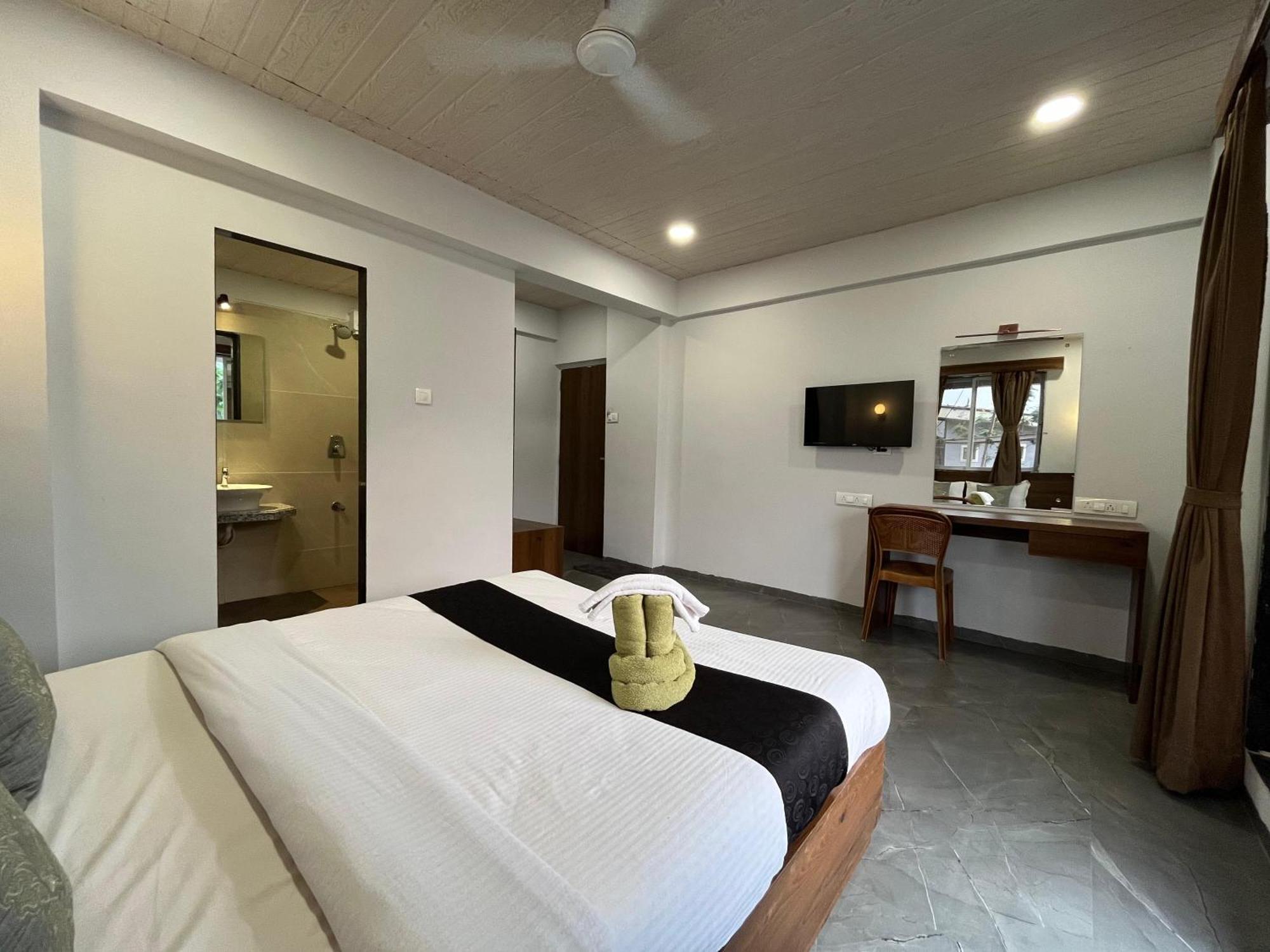 Hillrock Resort & Villas, Neral-คาร์จัต ภายนอก รูปภาพ