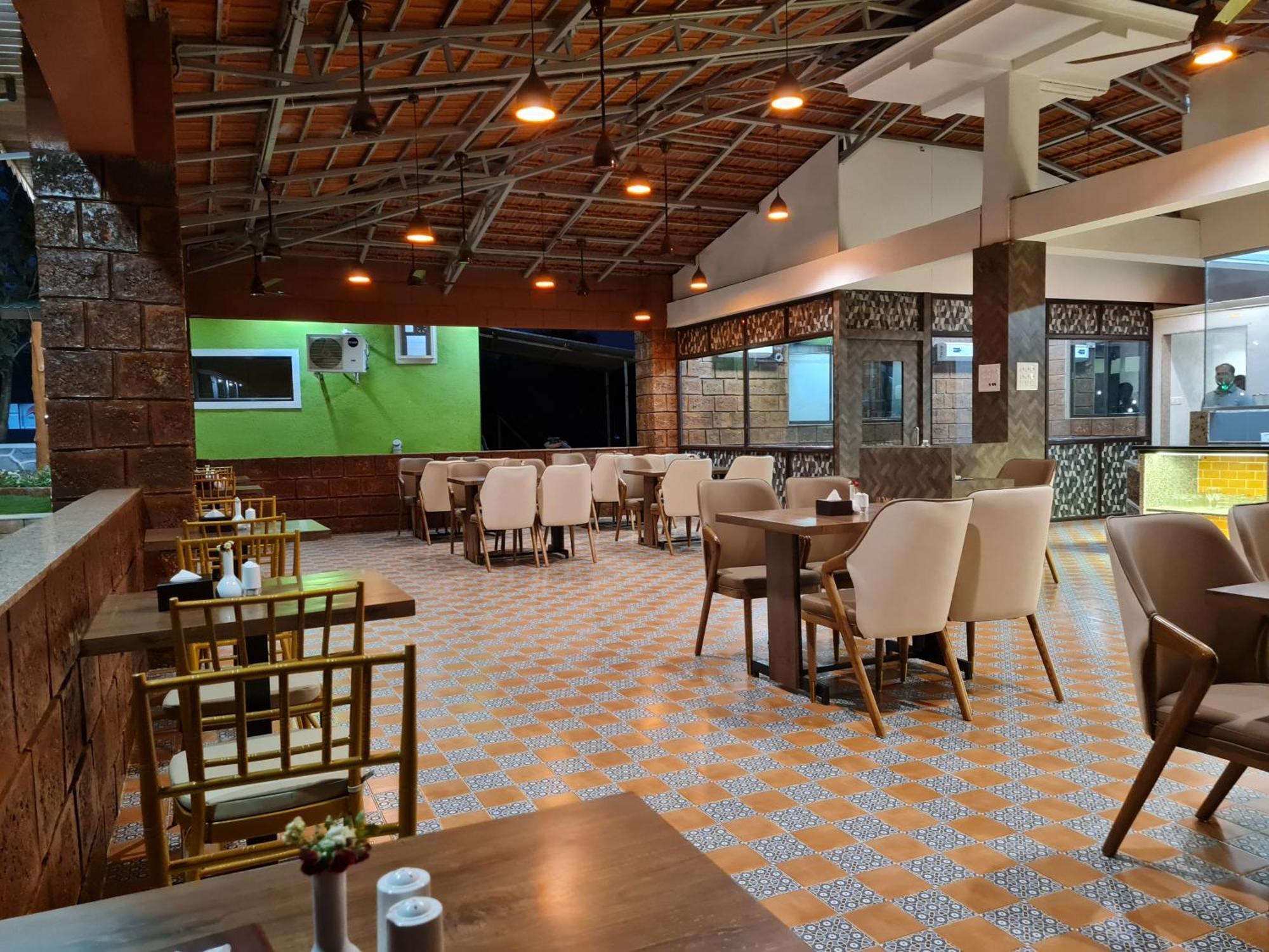 Hillrock Resort & Villas, Neral-คาร์จัต ภายนอก รูปภาพ